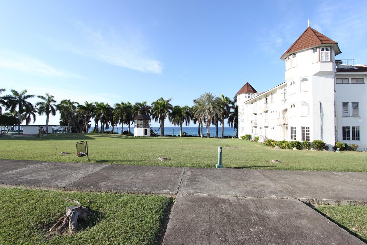 Seacastles By The Beach/Pool Montego Bay Eksteriør billede